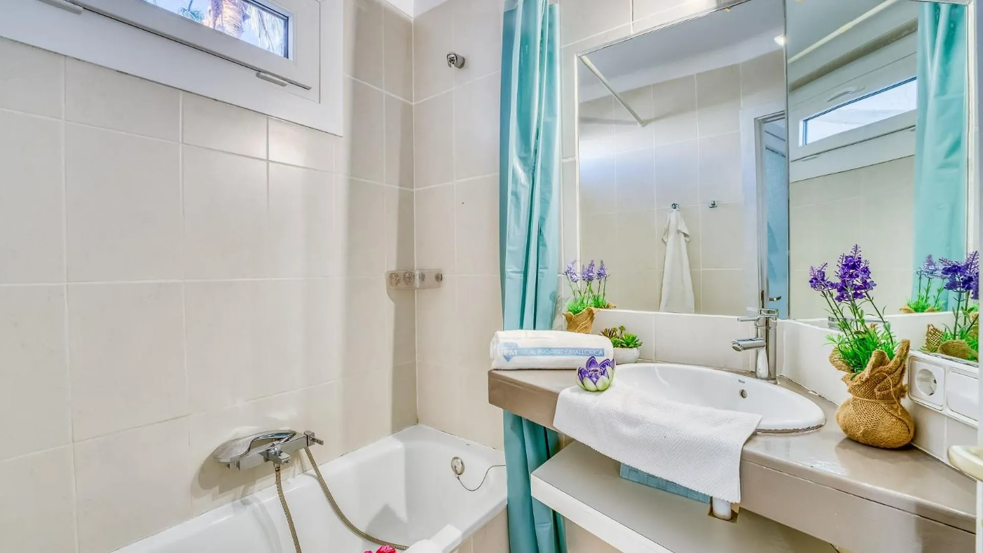 Ideal Property Mallorca - Dali 127 알쿠디아 항구 스페인