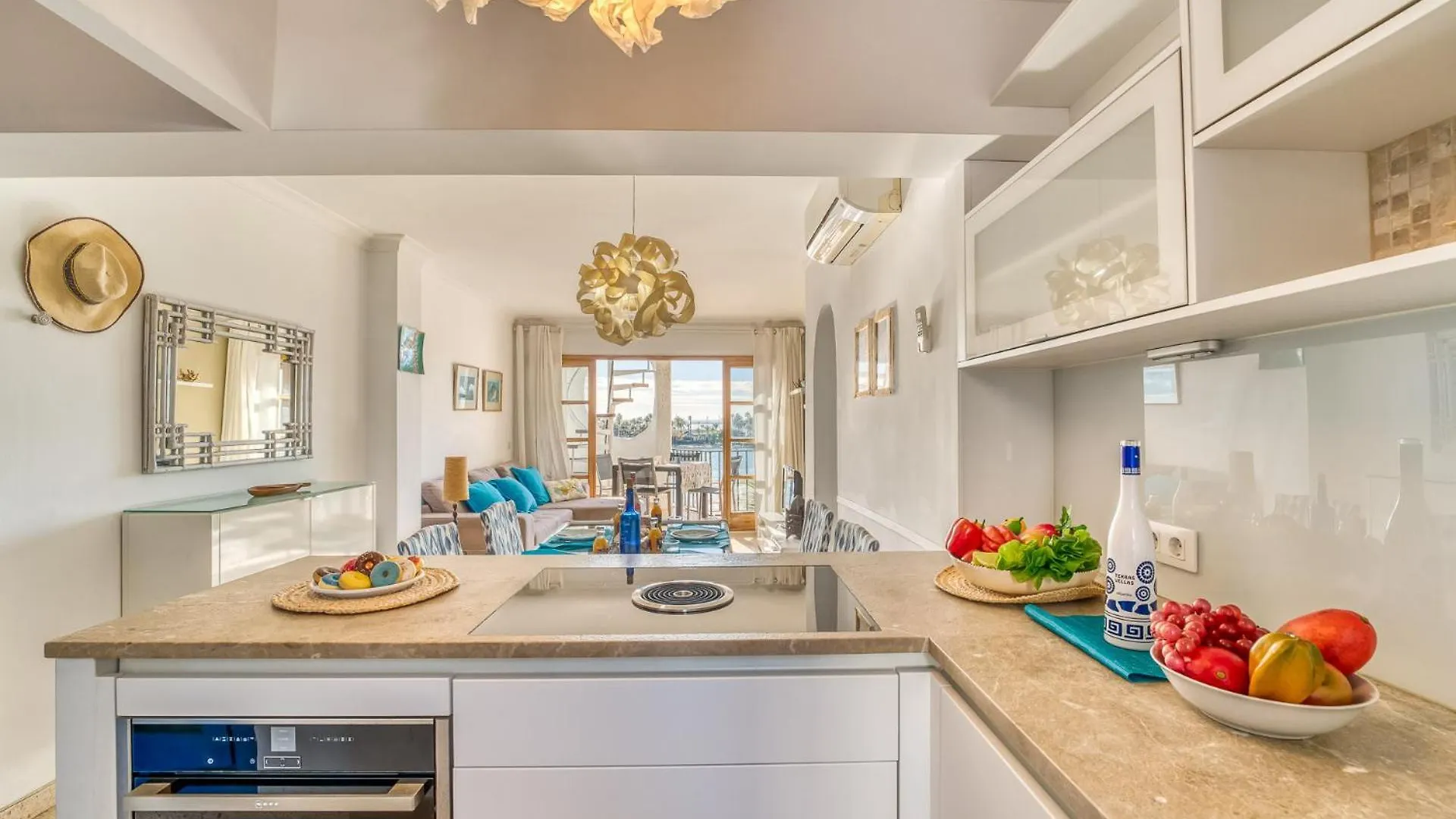 Ideal Property Mallorca - Dali 127 알쿠디아 항구 0*,  스페인